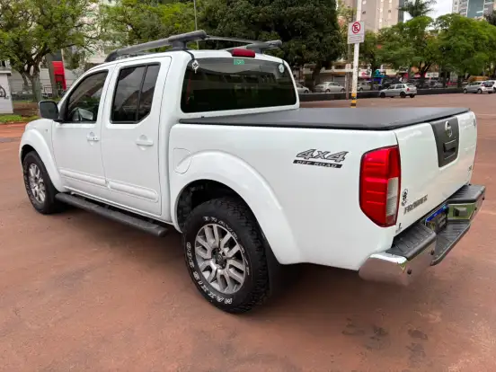 NISSAN-FRONTIER-2.5 SL 4X4 CD TURBO ELETRONIC DIESEL 4P AUTOMÁTICO NISSAN-FRONTIER-2014