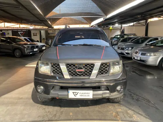 NISSAN FRONTIER 2.5 XE 4X2 CD TURBO ELETRONIC DIESEL 4P MANUAL