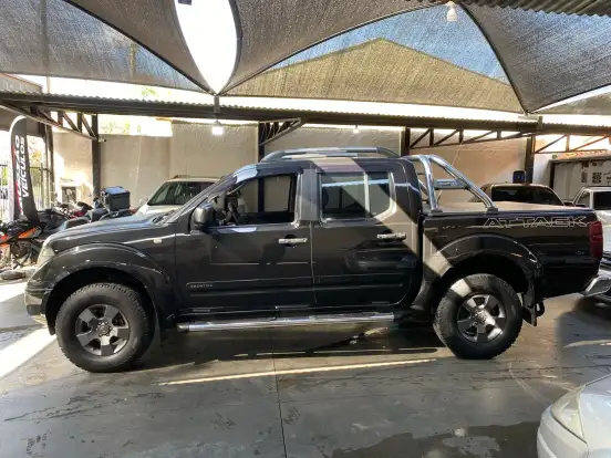 NISSAN-FRONTIER-2.5 XE 4X2 CD TURBO ELETRONIC DIESEL 4P MANUAL NISSAN-FRONTIER-2011