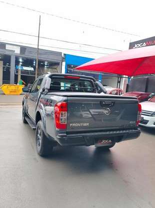 NISSAN-FRONTIER-2020