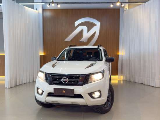 NISSAN-FRONTIER-2021