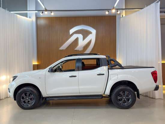 NISSAN-FRONTIER-2021