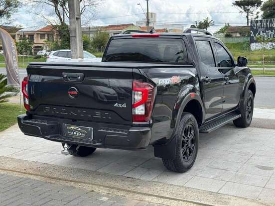 NISSAN-FRONTIER-2022