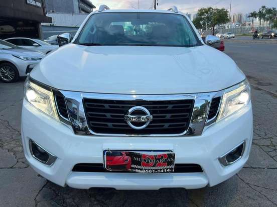 NISSAN-FRONTIER-2021