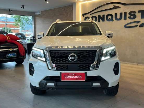 NISSAN-FRONTIER-2022