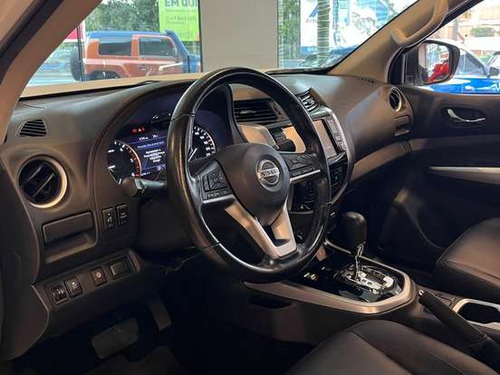 NISSAN-FRONTIER-2022