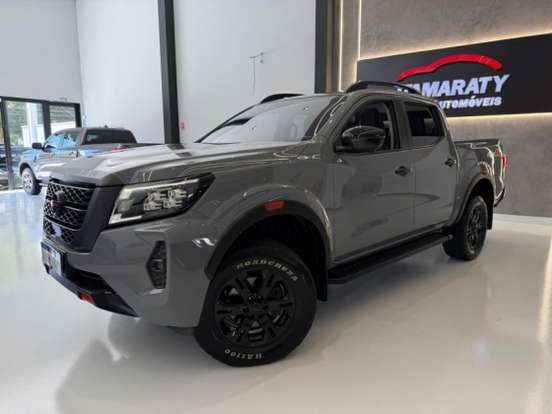 NISSAN-FRONTIER-2022