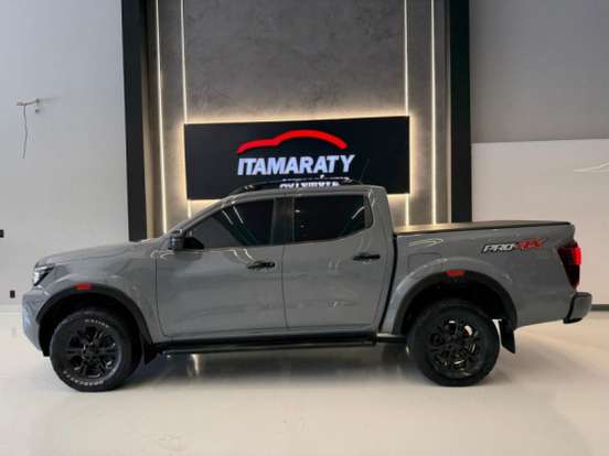 NISSAN-FRONTIER-2022