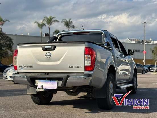 NISSAN-FRONTIER-2.3 16V TURBO DIESEL SE CD 4X4 AUTOMÁTICO NISSAN-FRONTIER-2017