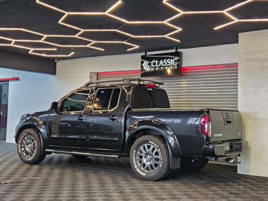 NISSAN-FRONTIER-2.5 SL 4X4 CD TURBO ELETRONIC DIESEL 4P AUTOMÁTICO NISSAN-FRONTIER-2015