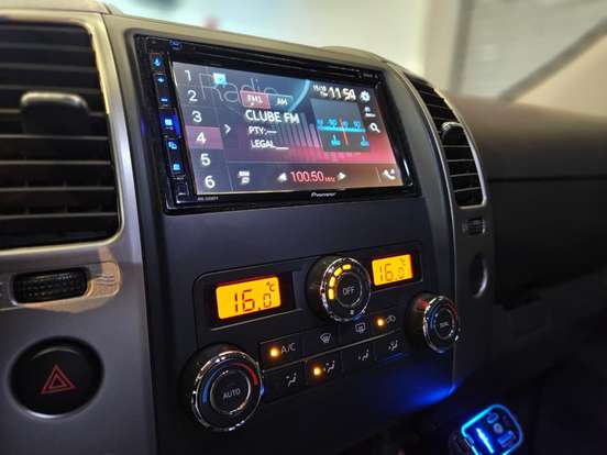 NISSAN-FRONTIER-2.5 SL 4X4 CD TURBO ELETRONIC DIESEL 4P AUTOMÁTICO NISSAN-FRONTIER-2015