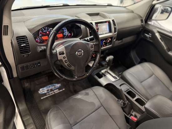 NISSAN-FRONTIER-2016