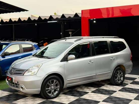 NISSAN-GRAND LIVINA-2012