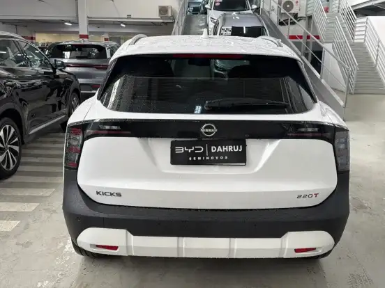 NISSAN-KICKS-2025