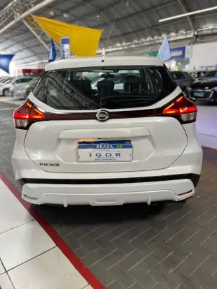 NISSAN-KICKS-2021