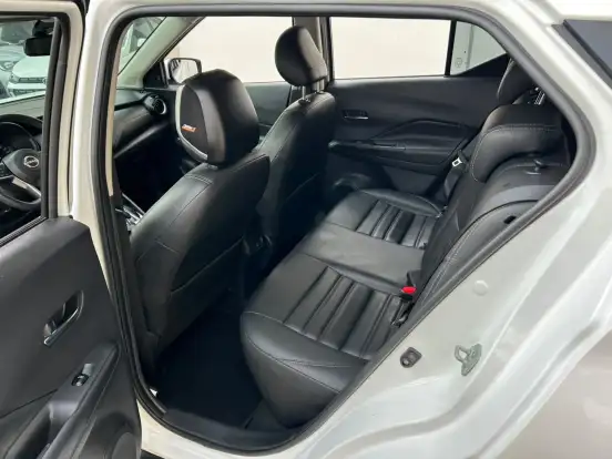 NISSAN-KICKS-2022