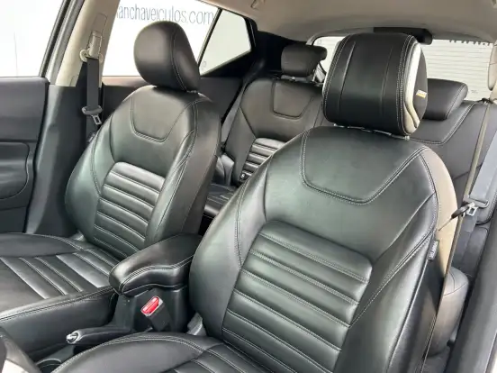 NISSAN-KICKS-2022