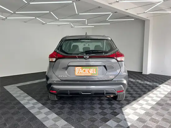 NISSAN-KICKS-2024