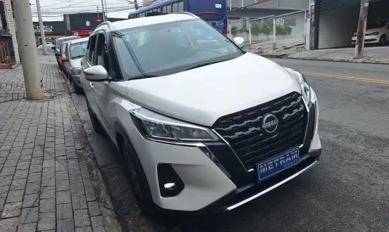 NISSAN-KICKS-2024