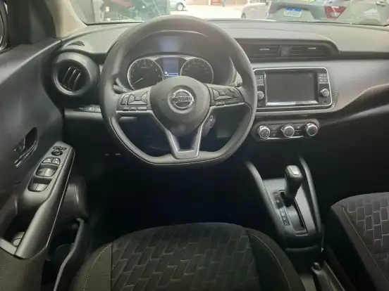 NISSAN-KICKS-2022