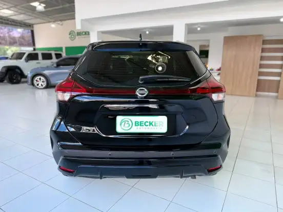 NISSAN-KICKS-2022