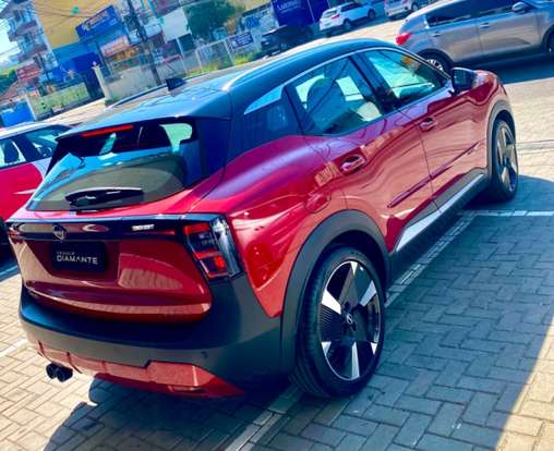 NISSAN-KICKS-2025