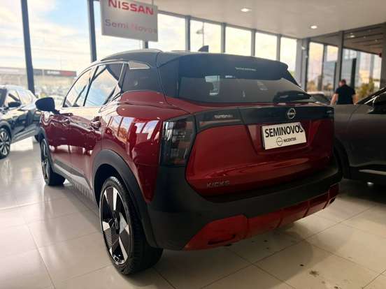 NISSAN-KICKS-2025