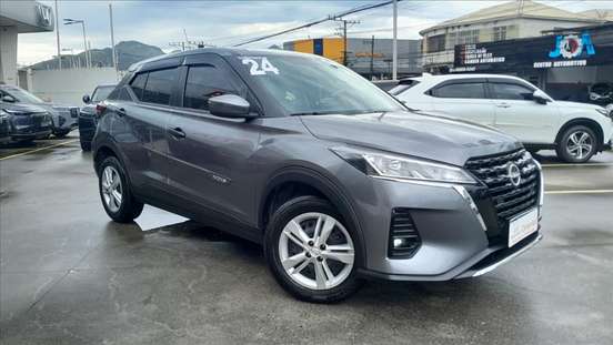 NISSAN-KICKS-2023