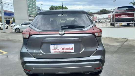 NISSAN-KICKS-2023