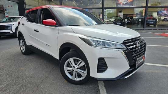 NISSAN-KICKS-2022
