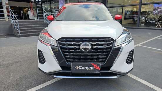 NISSAN-KICKS-2022