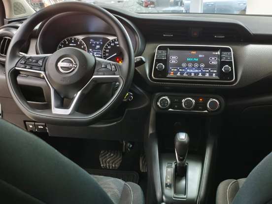 NISSAN-KICKS-2024
