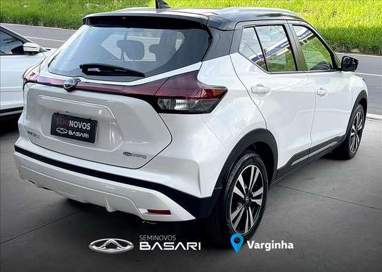 NISSAN-KICKS-2024