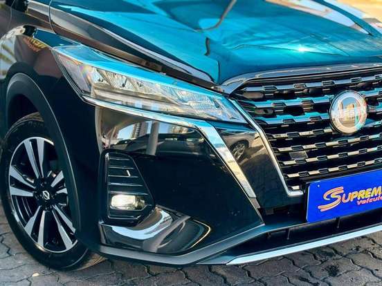 NISSAN-KICKS-2023