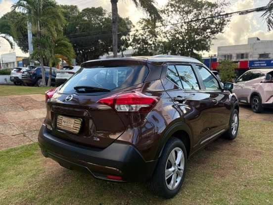 NISSAN-KICKS-2018