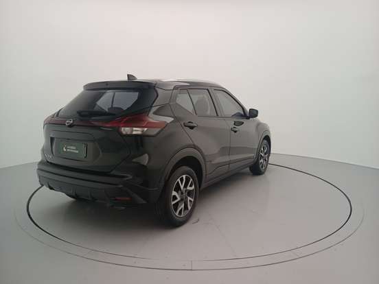 NISSAN-KICKS-2024