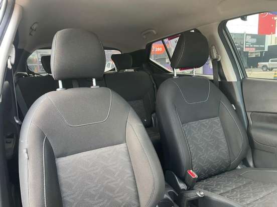 NISSAN-KICKS-2024