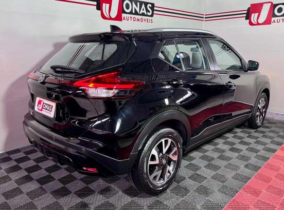 NISSAN-KICKS-2022