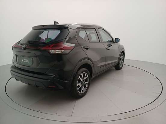 NISSAN-KICKS-2024