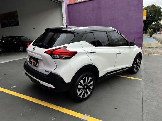 NISSAN-KICKS-2017