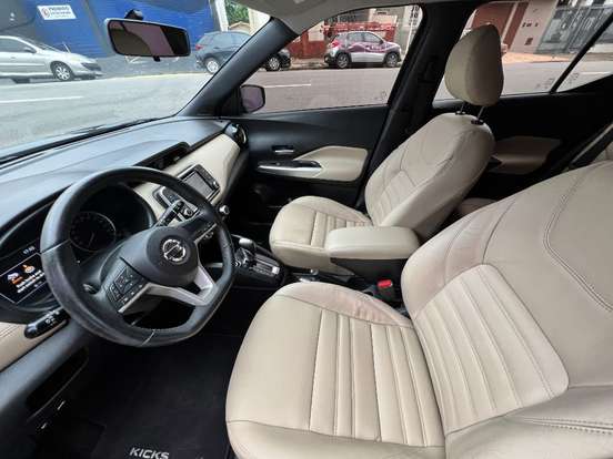 NISSAN-KICKS-2018