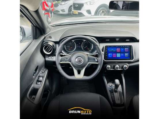 NISSAN-KICKS-1.6 16V FLEXSTART SV 4P XTRONIC NISSAN-KICKS-2017