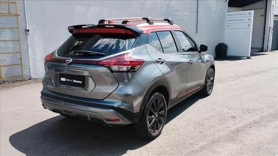 NISSAN-KICKS-2022