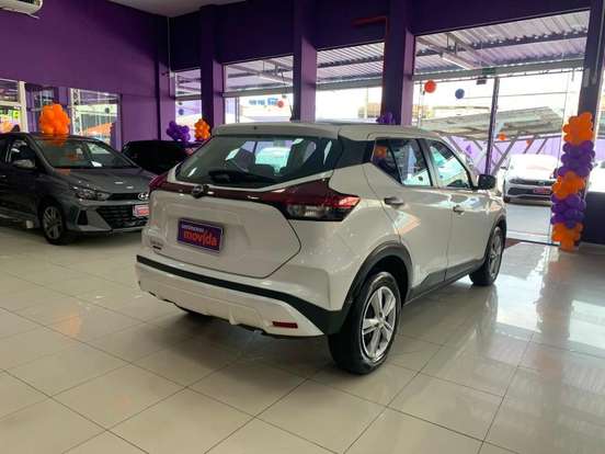 NISSAN-KICKS PLAY-2025