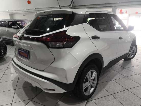 NISSAN-KICKS PLAY-1.6 16V FLEXSTART ACTIVE PLUS XTRONIC NISSAN-KICKS PLAY-2025
