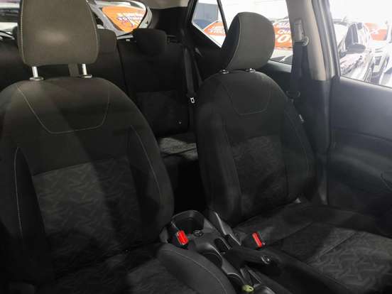 NISSAN-KICKS PLAY-1.6 16V FLEXSTART ACTIVE PLUS XTRONIC NISSAN-KICKS PLAY-2025