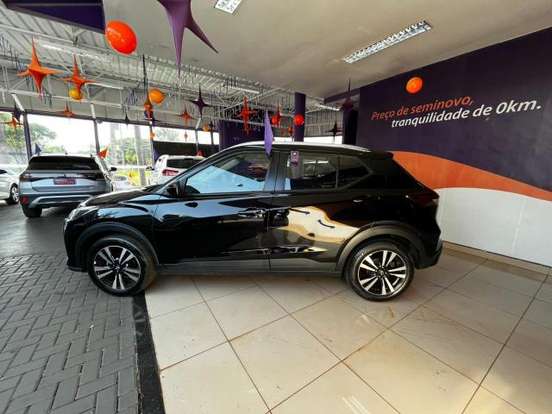 NISSAN-KICKS PLAY-2025