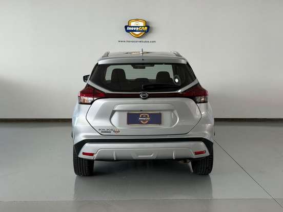 NISSAN-KICKS PLAY-2025