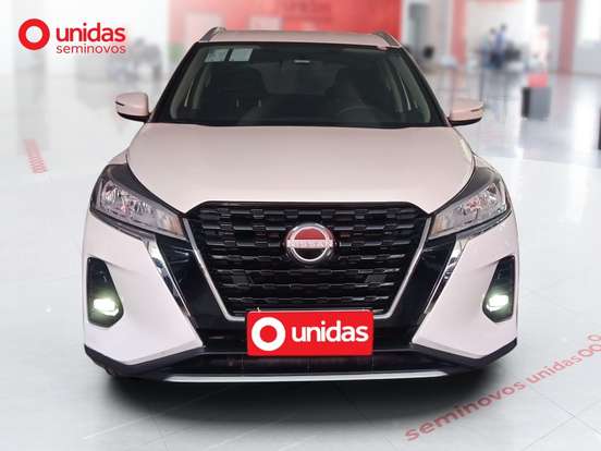 NISSAN-KICKS PLAY-2025
