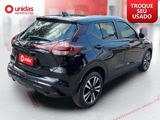 NISSAN-KICKS PLAY-2025
